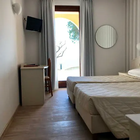 Roma فندق غارْدا