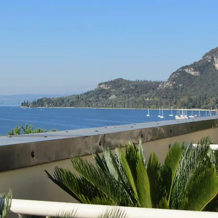 Otel Roma 3*